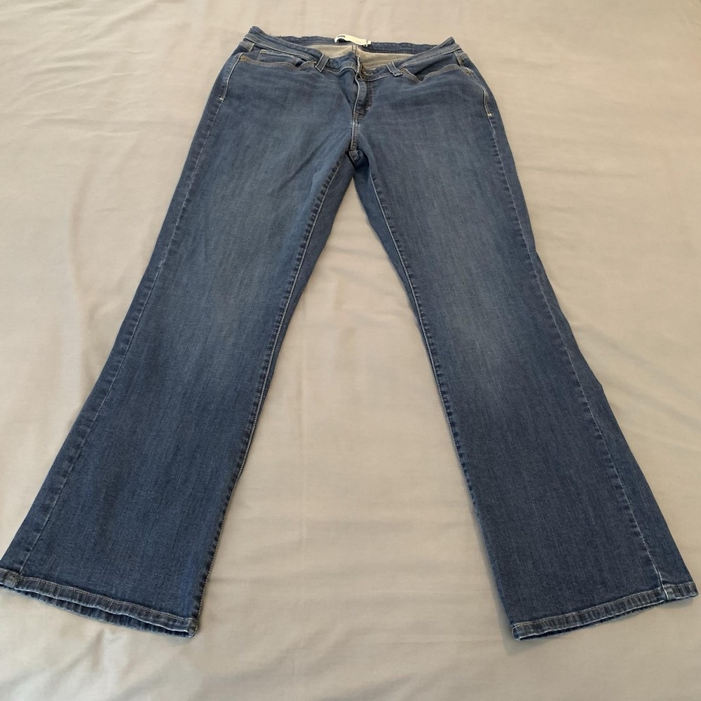 Levis 529 Curvy Bootcut Jeans Womens 14 Blue Medium Wash Mid Rise Stretch Denim